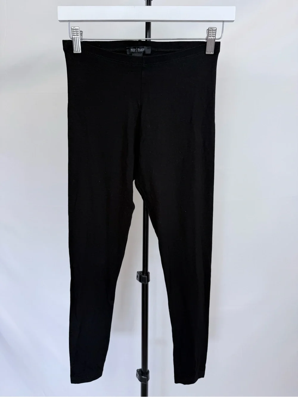 White House Black Market Slim leggings